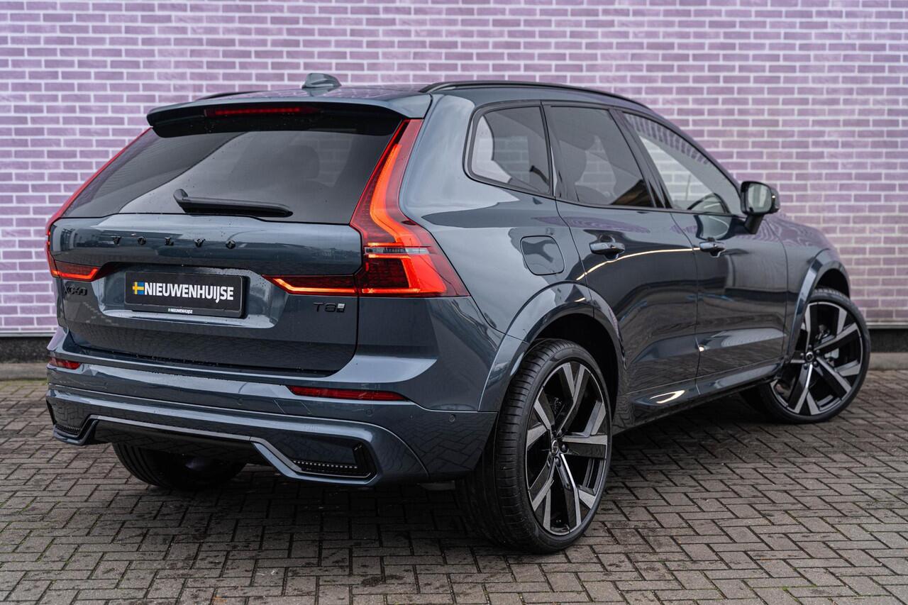Volvo XC60 T6 Plug-in hybrid AWD Plus Black Edition | Long Range | Google | Panoramadak | 360 Camera | Head-Up Display | Luchtvering | Harman Kardon Audio | 22" lichtmetalen velgen | Elek. Stoelen | Getint Glas | Keyless Entry | Adaptive Cruise Control | Memory | Do