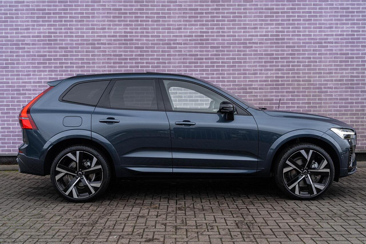 Volvo XC60 T6 Plug-in hybrid AWD Plus Black Edition | Long Range | Google | Panoramadak | 360 Camera | Head-Up Display | Luchtvering | Harman Kardon Audio | 22" lichtmetalen velgen | Elek. Stoelen | Getint Glas | Keyless Entry | Adaptive Cruise Control | Memory | Do
