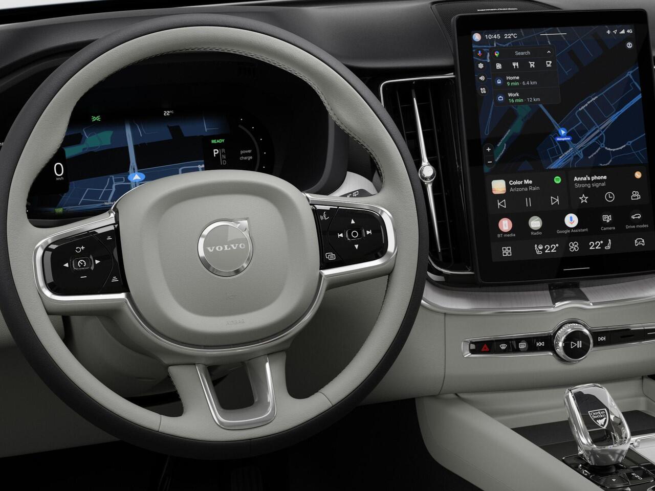Volvo XC60 T6 Plug-in hybrid AWD Plus | Premium pack | Panoramadak | HUD | Geventileerd leer |
