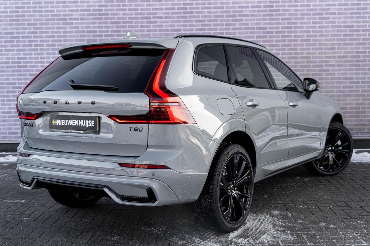 Volvo XC60 Plug-in Hybrid T6 AWD Plus Black Edition | Facelift | Long Range | Google | Luchtvering | Stoelmassage | Trekhaak | Nappa Lederen Bekleding | Stoelverwarming Voor + Achter | Ventilatie | Head-Up Display | 360 Camera | Schuif-/Kanteldak | Stuurverwarming |