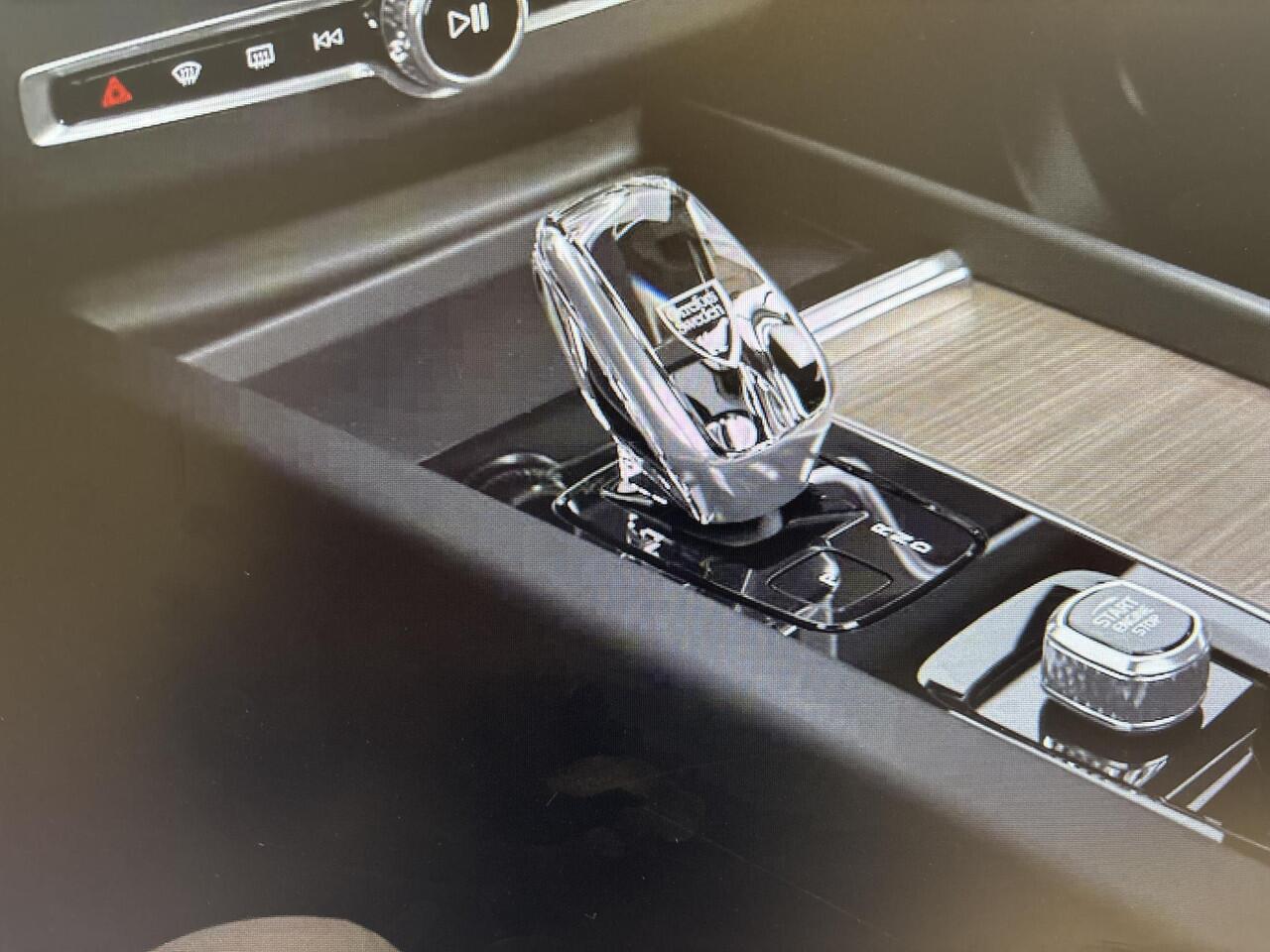 Volvo XC60 XC60 T6 AWD Plug-in Hybrid Plus Brigt