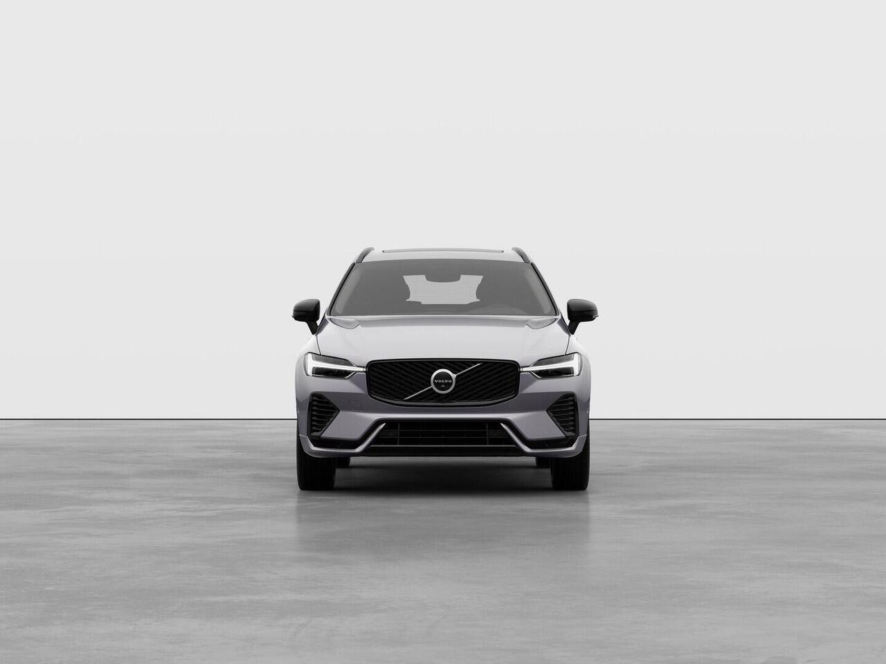 Volvo XC60 2.0 T6 Plug-in hybrid AWD Plus Dark Automaat / Panoramadak / Head-up display / 360* camera / 20" velgen / MY2026