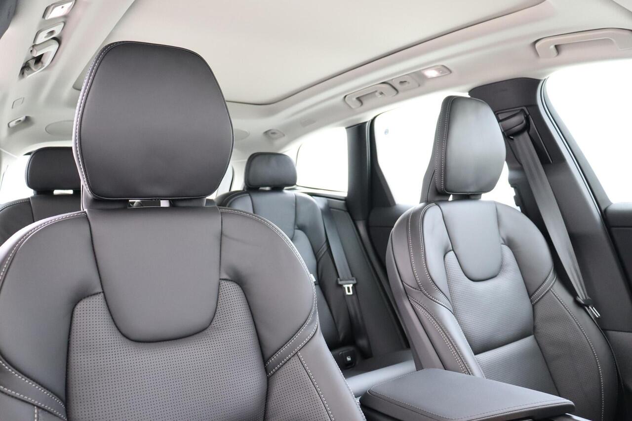 Volvo XC60 II T6 PLUG-IN HYBRID AWD PLUS DARK -PANO.DAK|HARMAN/KARDON|GEVENT.LEDER|360°CAM|HEAD-UP DISP.|HEAD-UP DISP.|21"