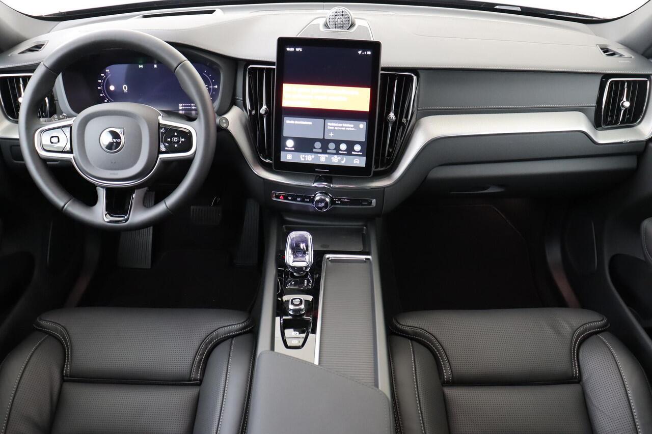 Volvo XC60 II T6 PLUG-IN HYBRID AWD ULTRA DARK BLACK EDITION -PANO.DAK|BOWERS&WILKINS|GEVENT.LEDER+MASSAGE|LUCHTVERING|360°CAM|HEAD-UP DISP.|GELAAGD.GLAS|22"