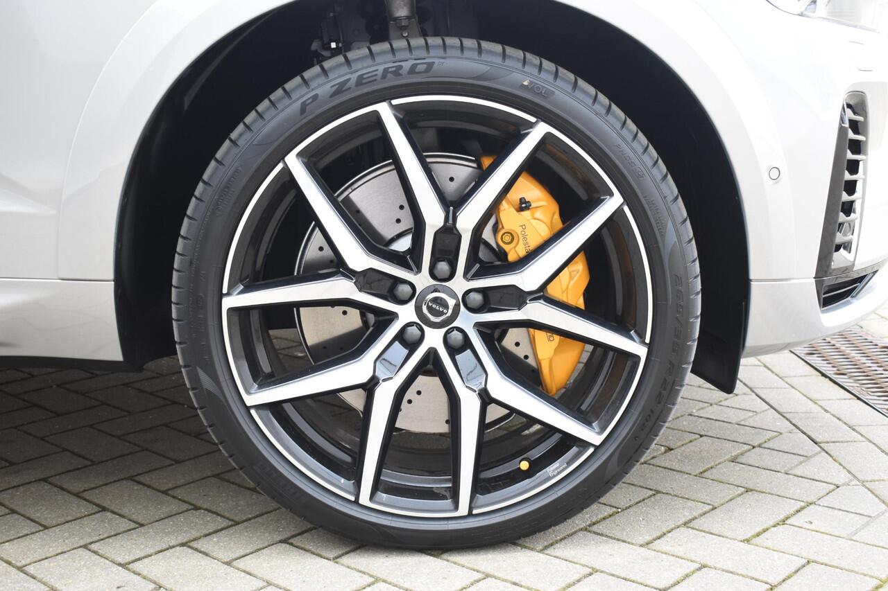Volvo XC60 T8 455pk Plug-in Hybrid AWD Polestar Engineered / Google infotaiment / Adaptieve cruise control / BLIS/ Panoramamisch schuif-kanteldak / Stoel- en stuurwielverwarming / Apple Carplay / Head-up display / Gelamineerde ramen / 22"Velgen / Bowers & Wilkins au