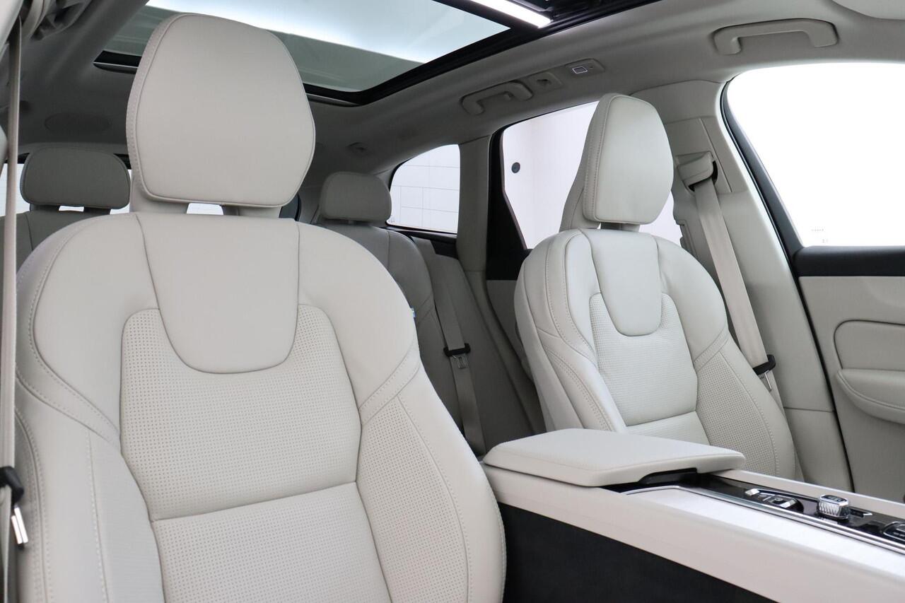 Volvo XC60 II T6 PLUG-IN HYBRID AWD ULTRA BRIGHT EXECUTIVE ED. *FULL OPTIONS!* -PANO.DAK|BOWERS&WILKINS|LUCHTVERING|GEVENT.LEDER+MASSAGE|360°CAM|22"