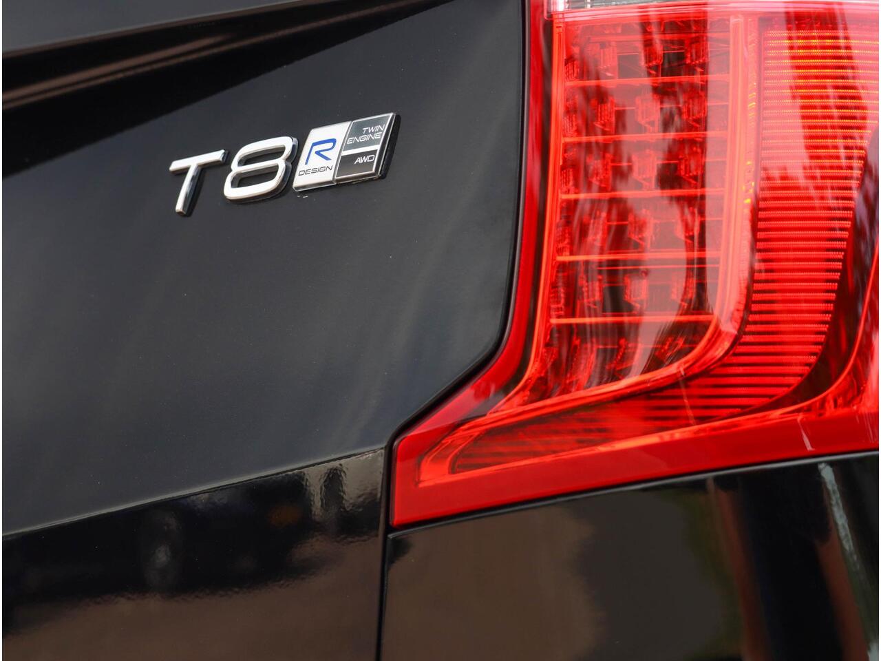 Volvo XC90 T8 Twin Engine R-design 7p. Trekhaak Pano Stoelkoeling ERAD vv!