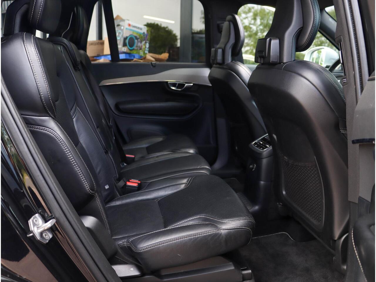 Volvo XC90 T8 Twin Engine R-design 7p. Trekhaak Pano Stoelkoeling ERAD vv!