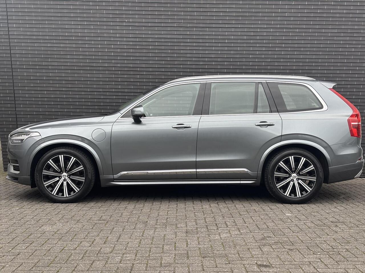 Volvo XC90 2.0 T8 Twin Engine AWD Inscription Automaat / 7 Persoons / Panoramadak / Harman Kardon / Comfortstoelen / Trekhaak / 20 Inch / Stoelverwarming / Achteruitrijcamera / LED / Elektrisch Verstelbare Stoelen