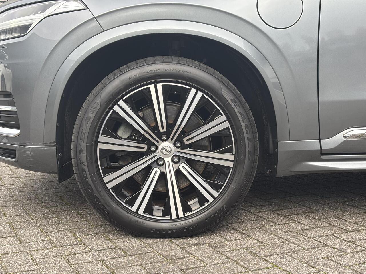 Volvo XC90 2.0 T8 Twin Engine AWD Inscription Automaat / 7 Persoons / Panoramadak / Harman Kardon / Comfortstoelen / Trekhaak / 20 Inch / Stoelverwarming / Achteruitrijcamera / LED / Elektrisch Verstelbare Stoelen