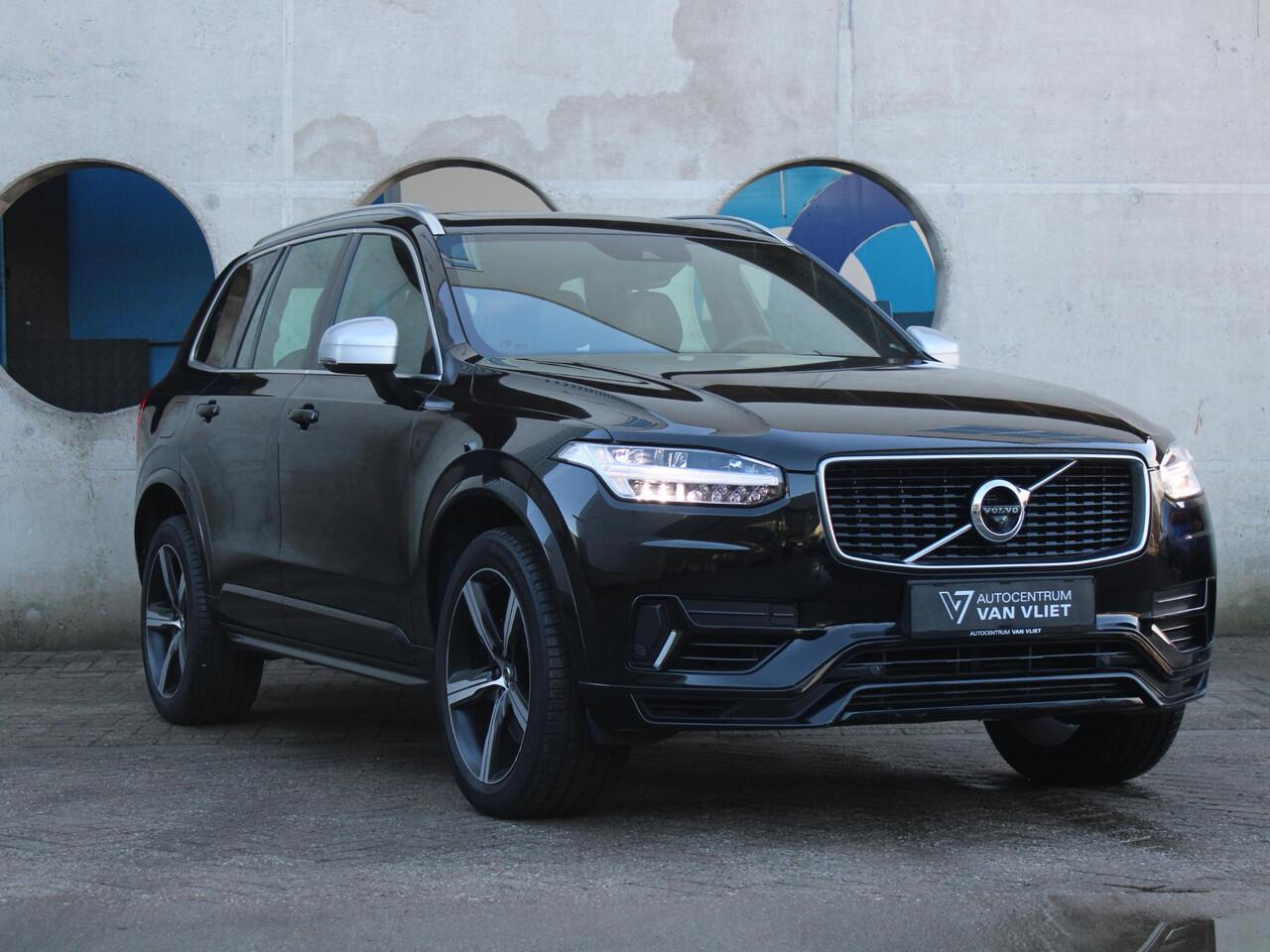 Volvo XC90 2.0 T8 Twin Engine AWD R-Design | SOH 80,6 % | LUCHTVERING | ELEKTRISCH SCHUIFDAK |