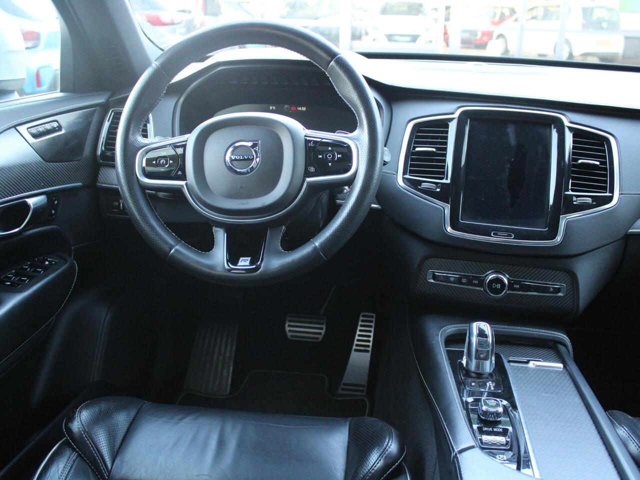 Volvo XC90 2.0 T8 Twin Engine AWD R-Design | SOH 80,6 % | LUCHTVERING | ELEKTRISCH SCHUIFDAK |