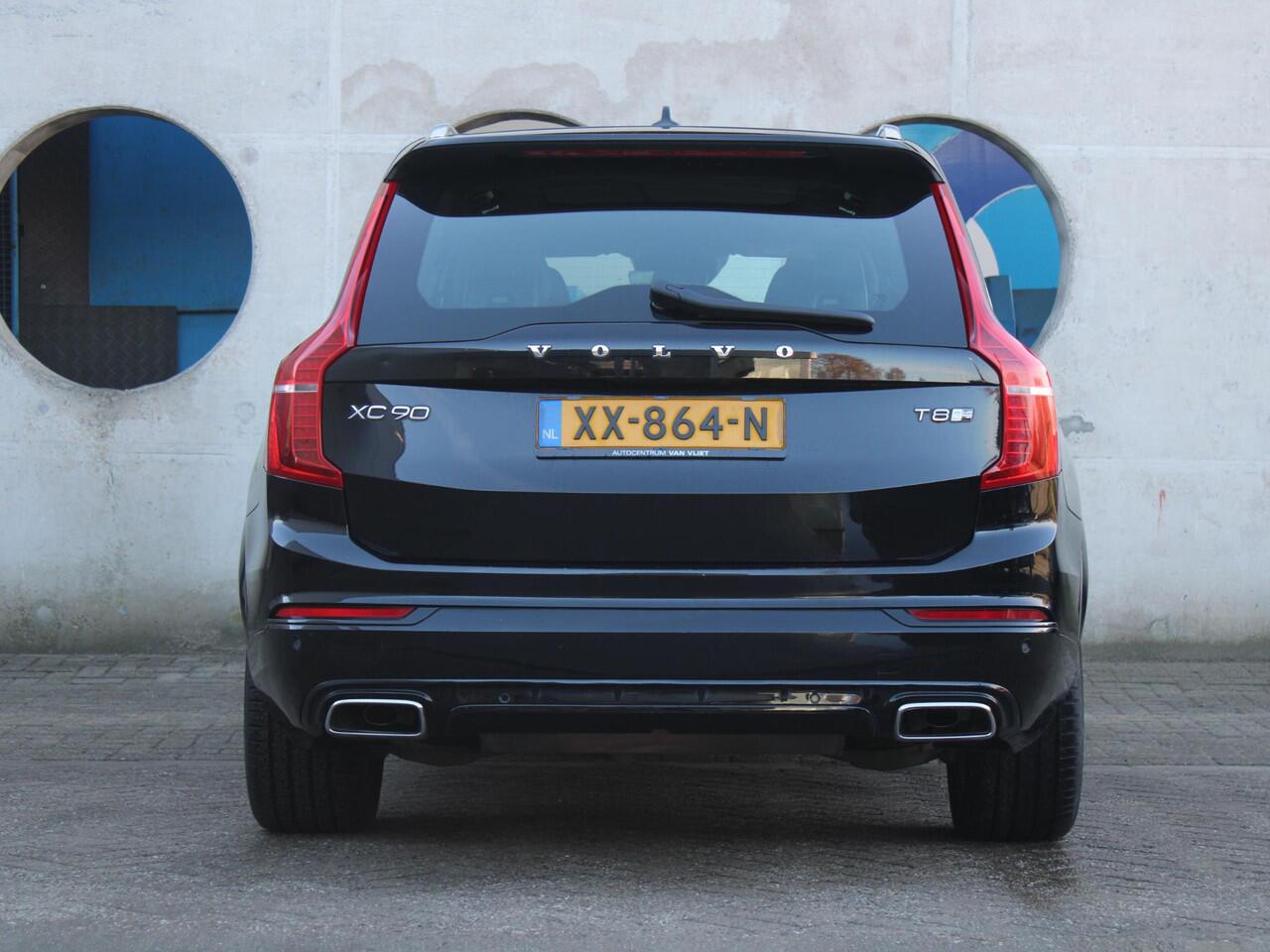 Volvo XC90 2.0 T8 Twin Engine AWD R-Design | SOH 80,6 % | LUCHTVERING | ELEKTRISCH SCHUIFDAK |