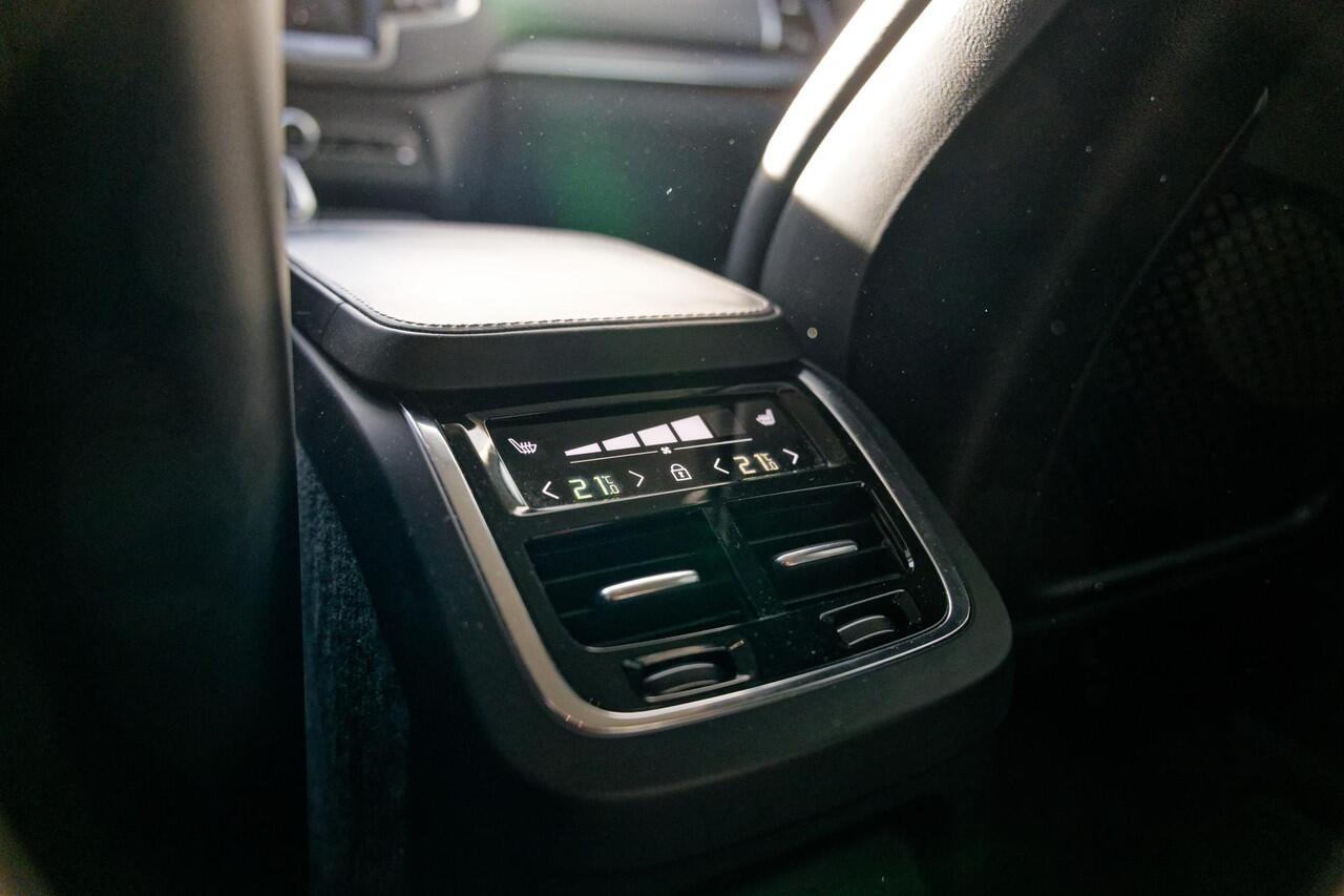 Volvo XC90 2.0 T8 Twin Engine AWD Inscription Intro Edition 360 Camera, H/K geluidsinstallatie, TH, Stoelverwarming voor- en achter