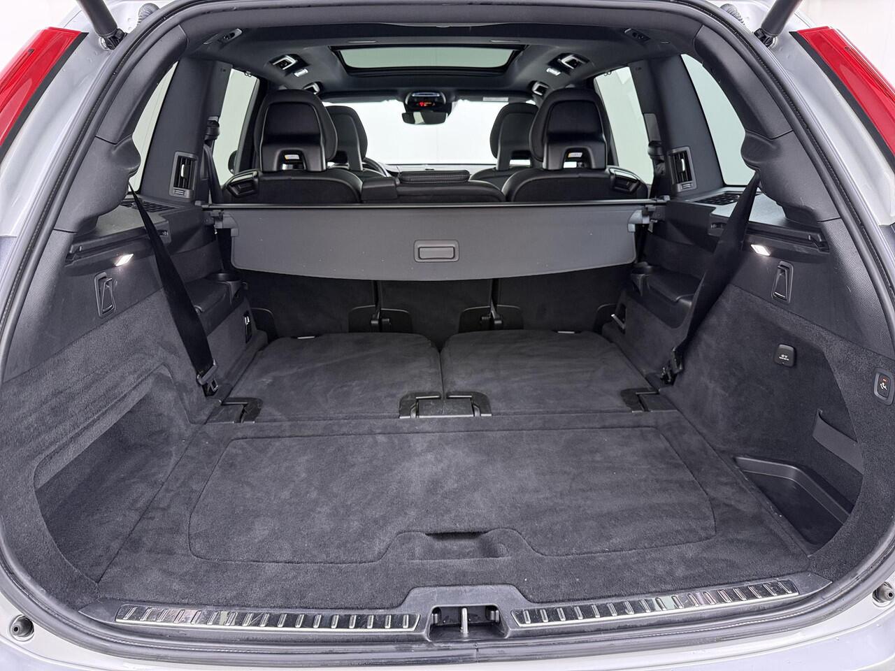 Volvo XC90 2.0 T8 Recharge AWD R-Design 22Inch/Trekhaak/Head-up/360Cam etc.