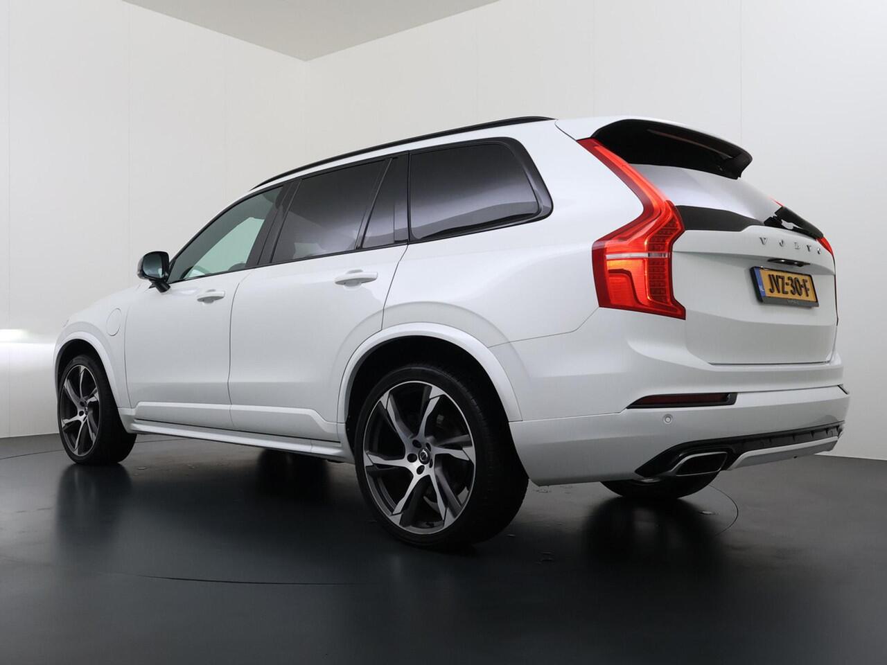 Volvo XC90 2.0 T8 Twin Engine AWD R-Design Trekhaak/22Inch/BLIS etc.