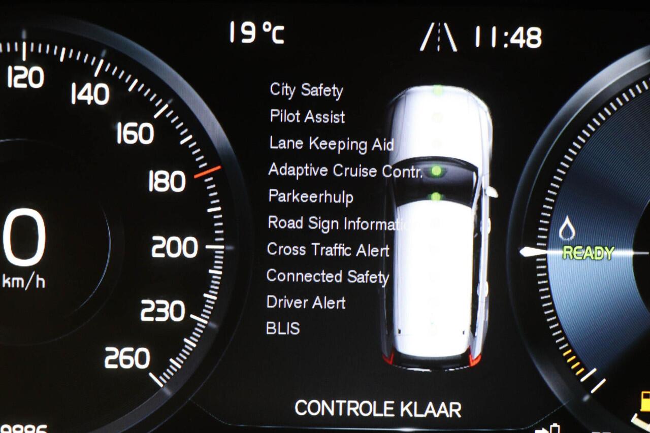 Volvo XC90 2.0 T8 Recharge AWD Inscription Exclusive | LUCHTVERING | PANORAMADAK | STOELKOELING | STUURVERWARMING