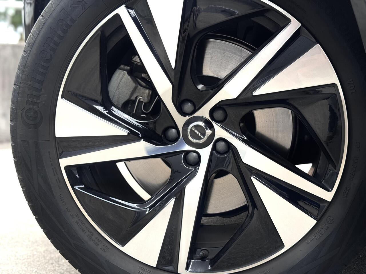 Volvo XC90 2.0 T8 Recharge AWD | PANO EL.TREKHAAK H&K