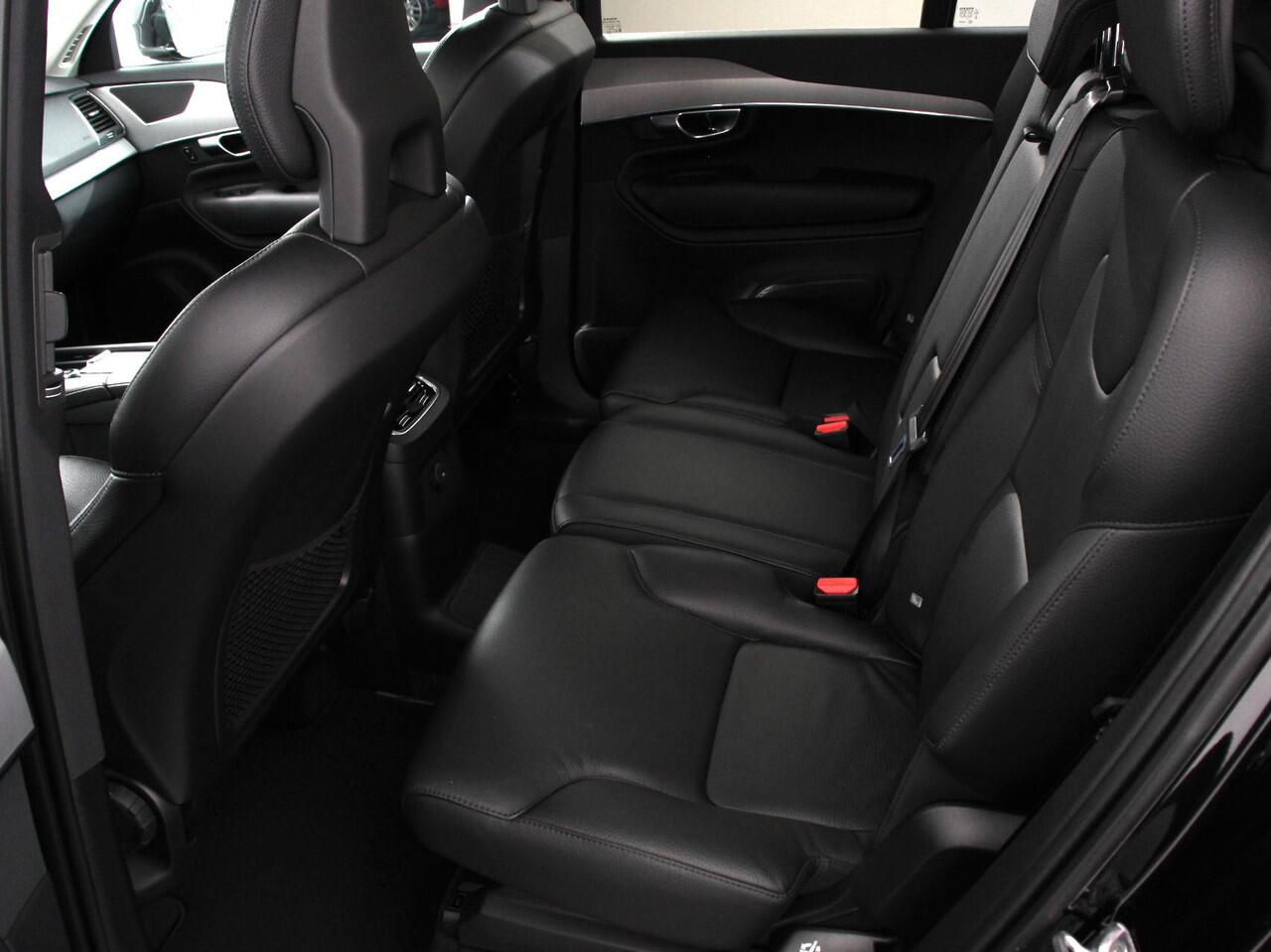 Volvo XC90 2.0 T8 Recharge AWD Inscription Expression 7p | Leder | Navigatie | Camera | Climate Control | Extra Getint Glas | Lichtmetalen Velgen | Electrisch te openen achterklep