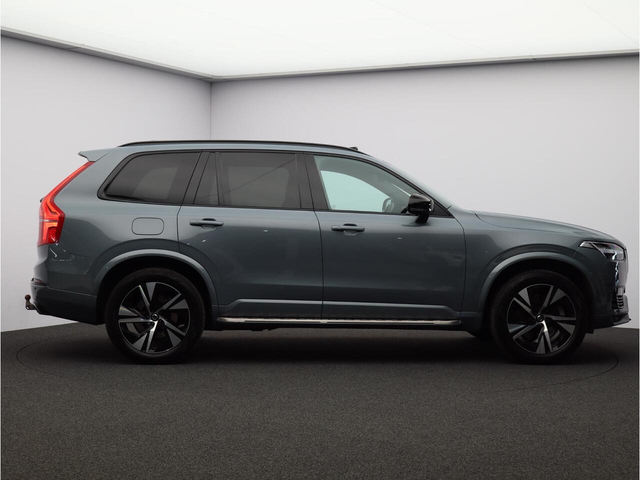 Volvo XC90 2.0 T8 Recharge AWD R-Design / Trekhaak / B&W audio / Massage en gevent. stoelen / 360 camera / Stoel+stuurwielverwarming