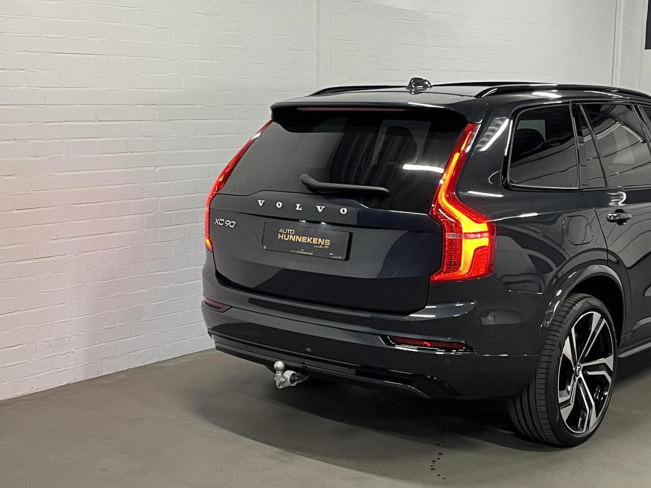 Volvo XC90 2.0 T8 Recharge AWD R-Design Luchtvering | Open dak | Adapt. Cruise c. | Long range | Harman/Kardon | Trekhaak