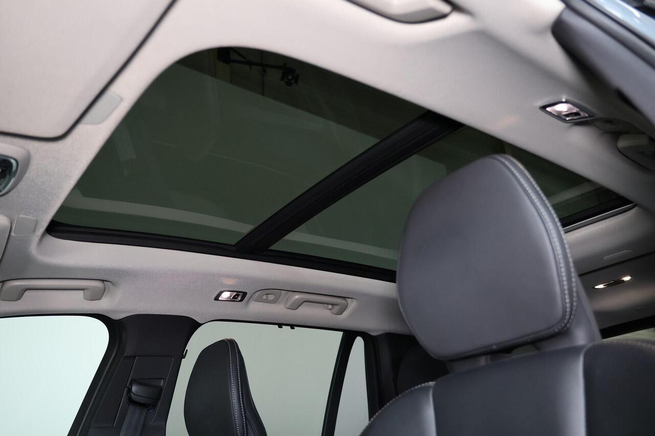 Volvo XC90 T8 Recharge AWD Inscription - Panorama/schuifdak - IntelliSafe Assist & Surround - 360º Camera - Harman/Kardon audio - Adaptieve LED koplampen - Verwarmde voorstoelen, stuur & achterbank - Parkeersensoren voor & achter - Elektr. bedienb. voorstoelen met g