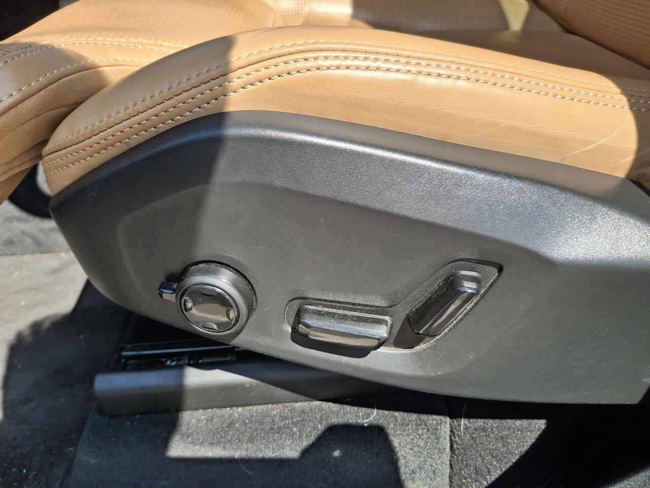 Volvo XC90 T8 Recharge AWD Inscription | Longe Range |