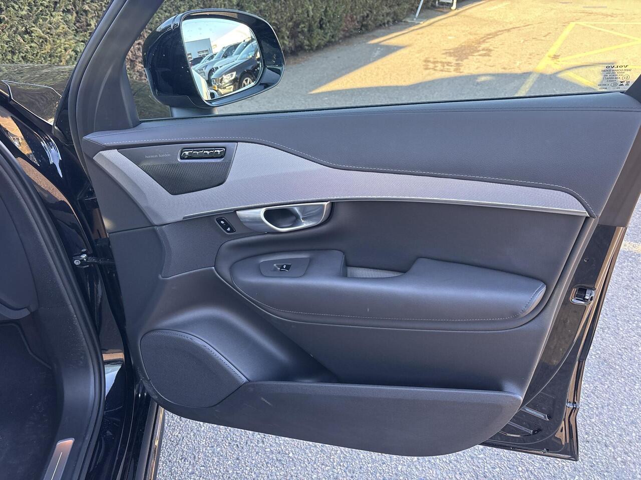 Volvo XC90 2.0 T8 Recharge AWD Ultimate Dark