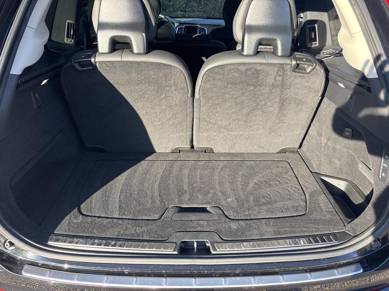 Volvo XC90 2.0 T8 Recharge AWD Ultimate Dark