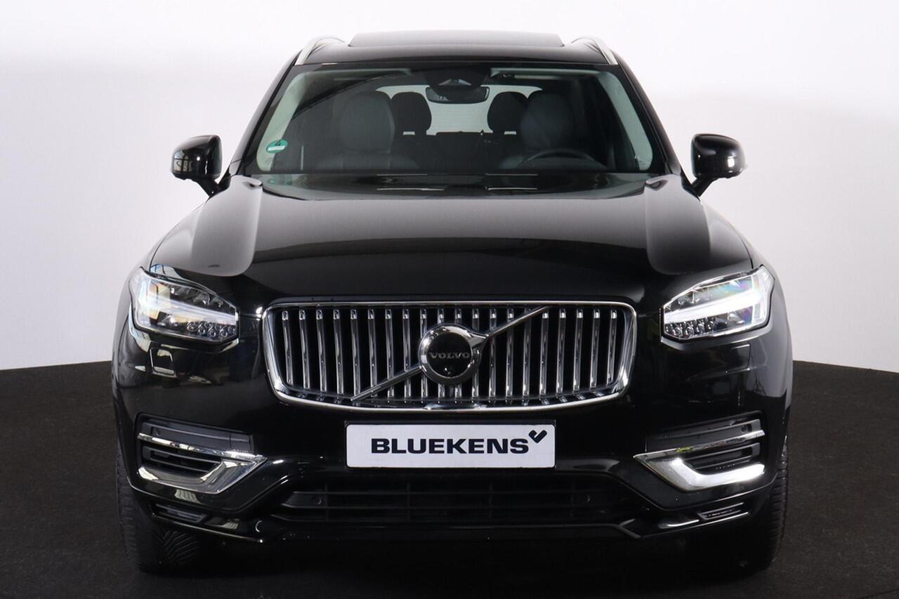 Volvo XC90 T8 Recharge AWD Plus Bright - LONG RANGE - Panorama/schuifdak - 360º Camera - Adaptieve LED koplampen - Verwarmde voorstoelen, stuur & achterbank - Parkeersensoren voor & achter - Elektr. bedienb. voorstoelen met geheugen - Draadloze tel. lader - Extra ge