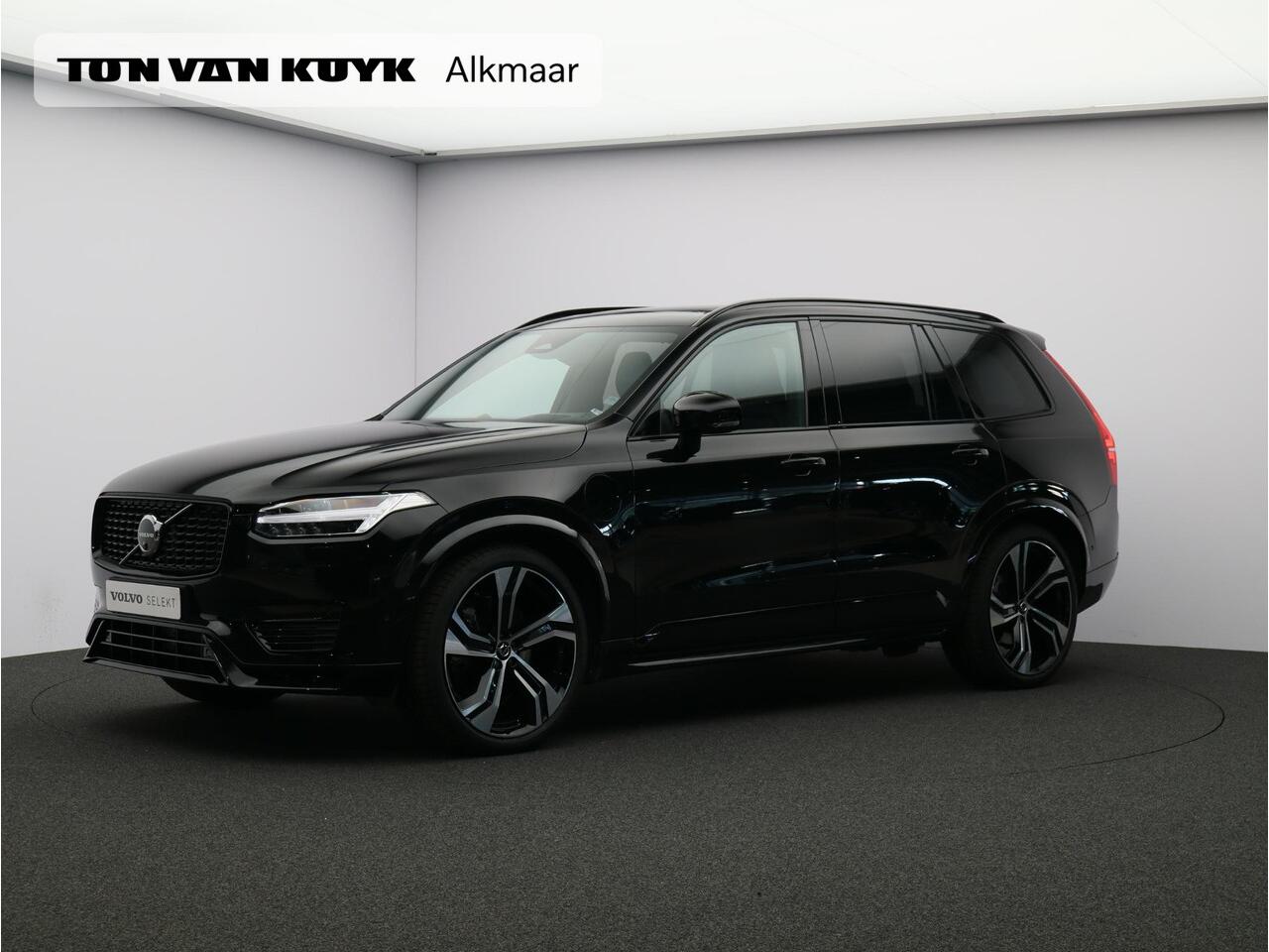 Volvo XC90 T8 455PK Recharge AWD Ultra Dark / Luchtvering / B&W Audio / Trekhaak / 22" / 360gr Camera / Extra Getint Glas / Contourstoelen Nappa /