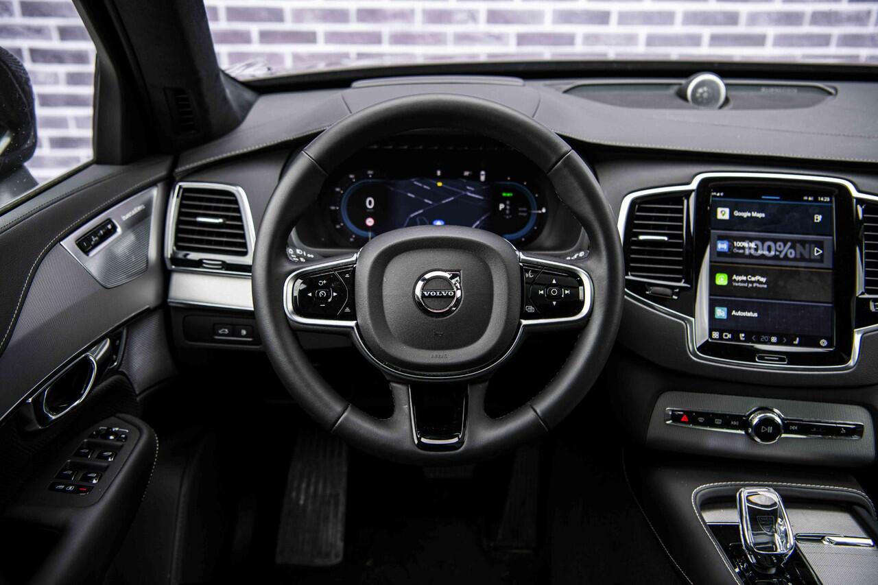 Volvo XC90 2.0 T8 Recharge AWD Ultra Bright | Luchtvering | 21" | Trekhaak | 360 Camera | Bowers & Wilkins | Head Up | Gelamineerd Glas | Power Seats |