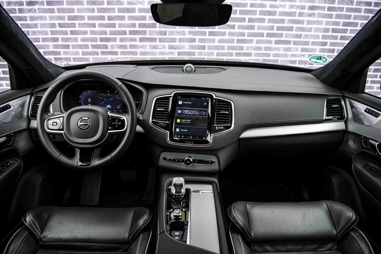 Volvo XC90 2.0 T8 Recharge AWD Ultra Bright | Luchtvering | 21" | Trekhaak | 360 Camera | Bowers & Wilkins | Head Up | Gelamineerd Glas | Power Seats |