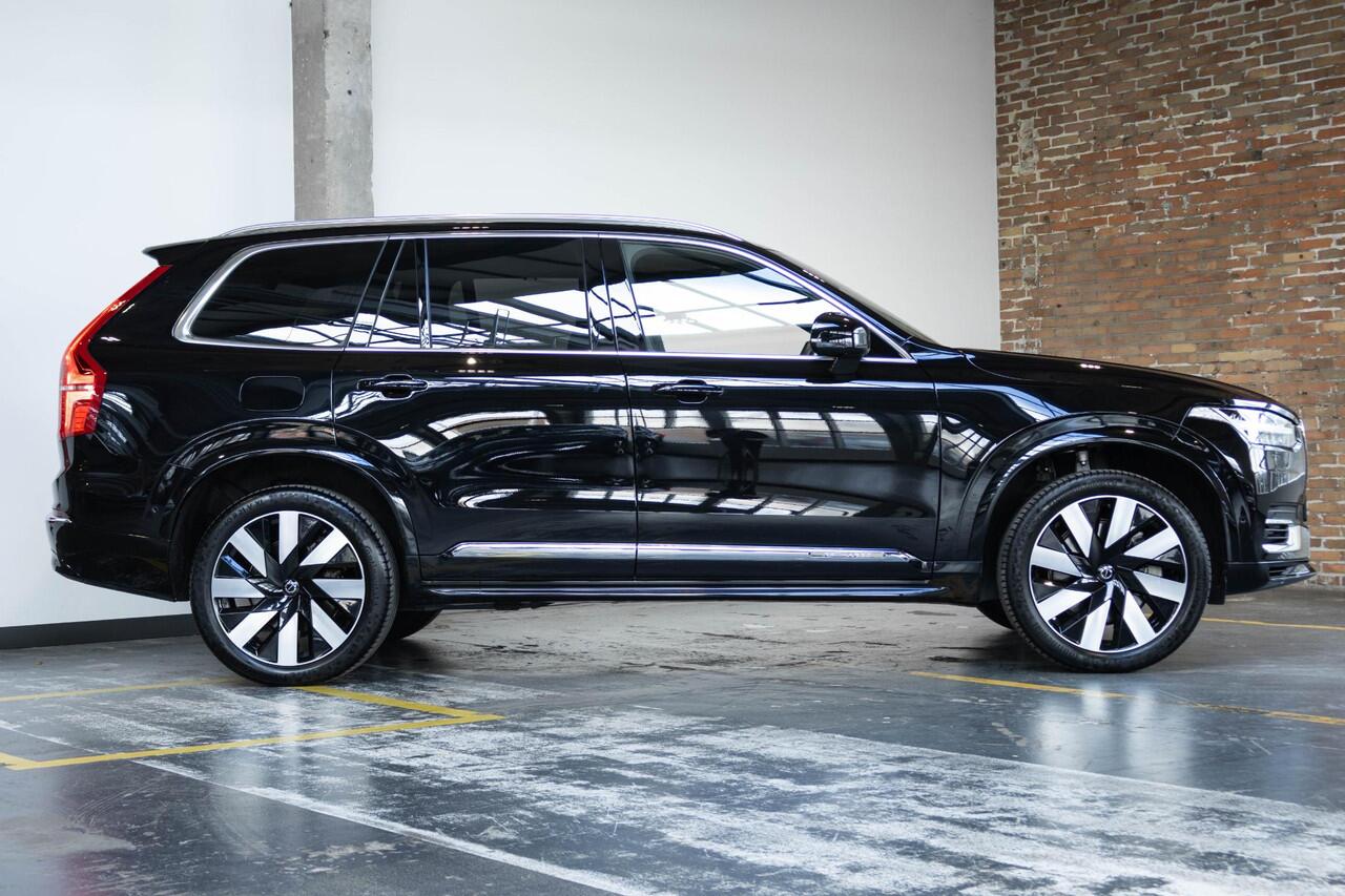 Volvo XC90 T8 Plug-in hybrid AWD Ultra Bright | Verwarmbare voorstoelen | Verwarmbaar stuurwiel | Verwarmbare achterbank | Premium audio by Bowers & Wilkins | Panoramadak | Luchtvering | Rondom zichtcamera | 21 inch Lichtmetalen velgen