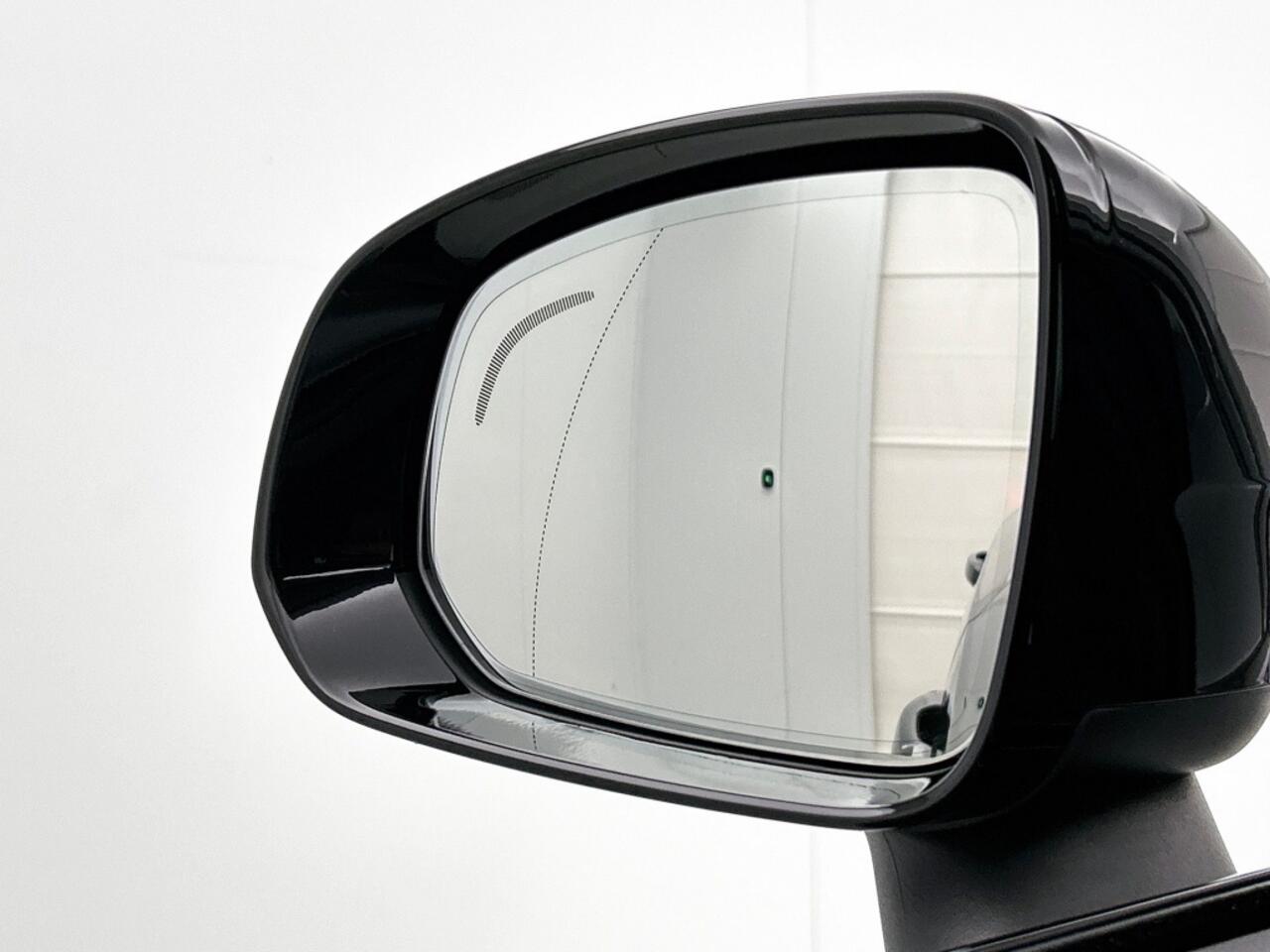 Volvo XC90 2.0 T8 AWD Ultra Dark