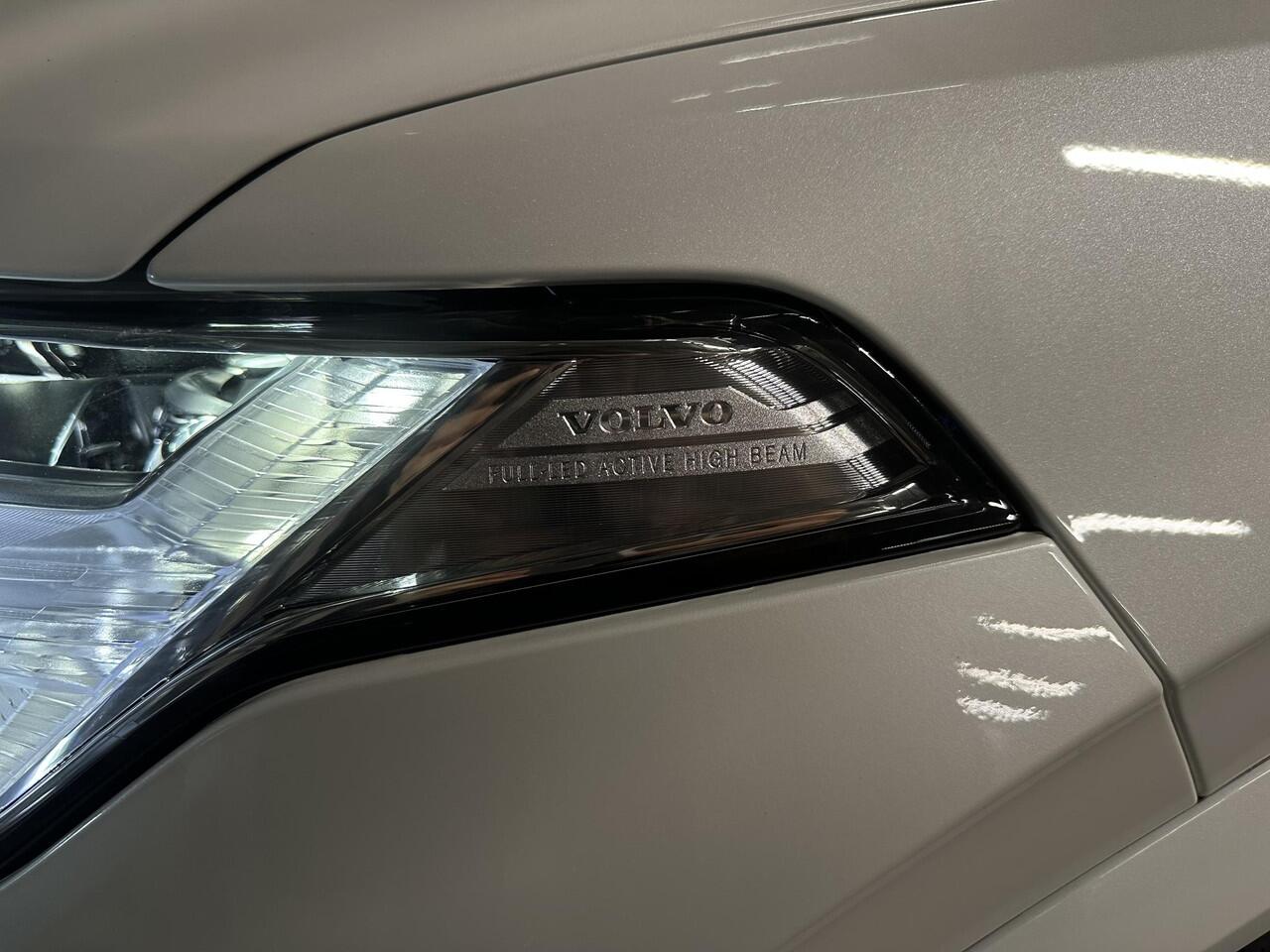 Volvo XC90 2.0 T8 Recharge AWD Plus Bright PANO|HUD|H/K|360