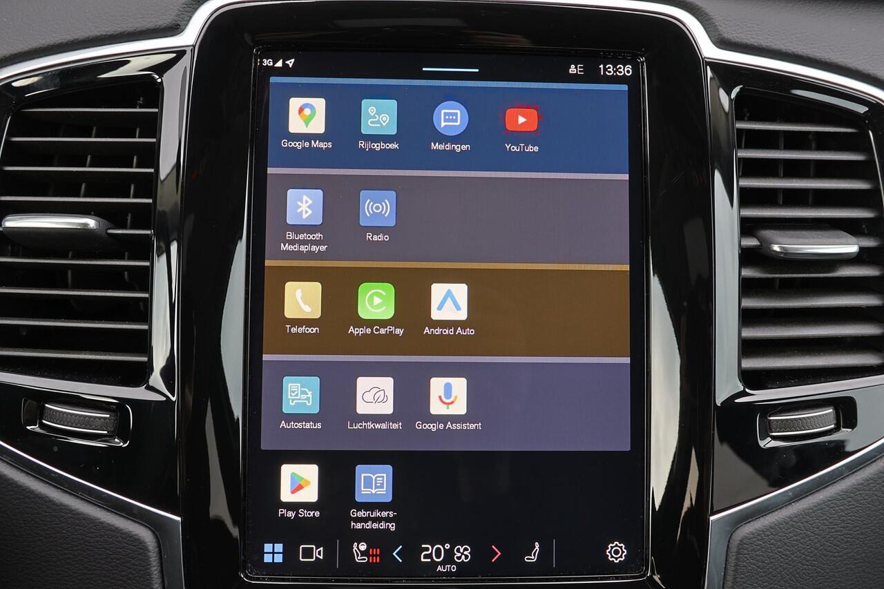 Volvo XC90 T8 Recharge AWD Plus Dark - IntelliSafe Assist & Surround - Harman/Kardon audio - Adaptieve LED koplampen - Parkeercamera achter - Verwarmde voorstoelen, stuur & achterbank - Parkeersensoren voor & achter - Elektr. bedienb. voorstoelen met geheugen - Draa