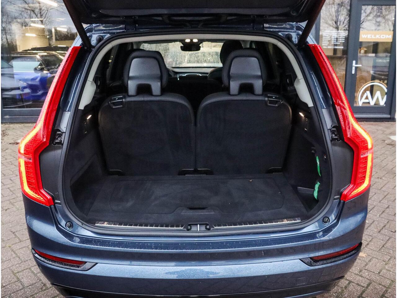 Volvo XC90 T8 Recharge AWD Plus Dark 7p Pano Trekhaak 360 Cam