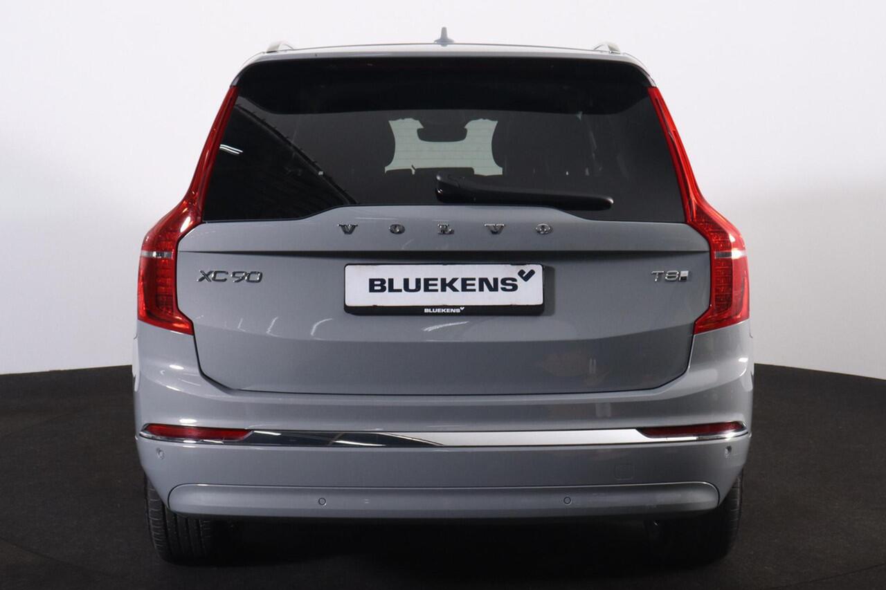 Volvo XC90 T8 Recharge AWD Core Bright - IntelliSafe Assist & Surround - Verwarmde voorstoelen, stuur & achterbank - Parkeersensoren voor & achter - Draadloze tel. lader - High Performance audio- Extra getint glas - 19' LMV
