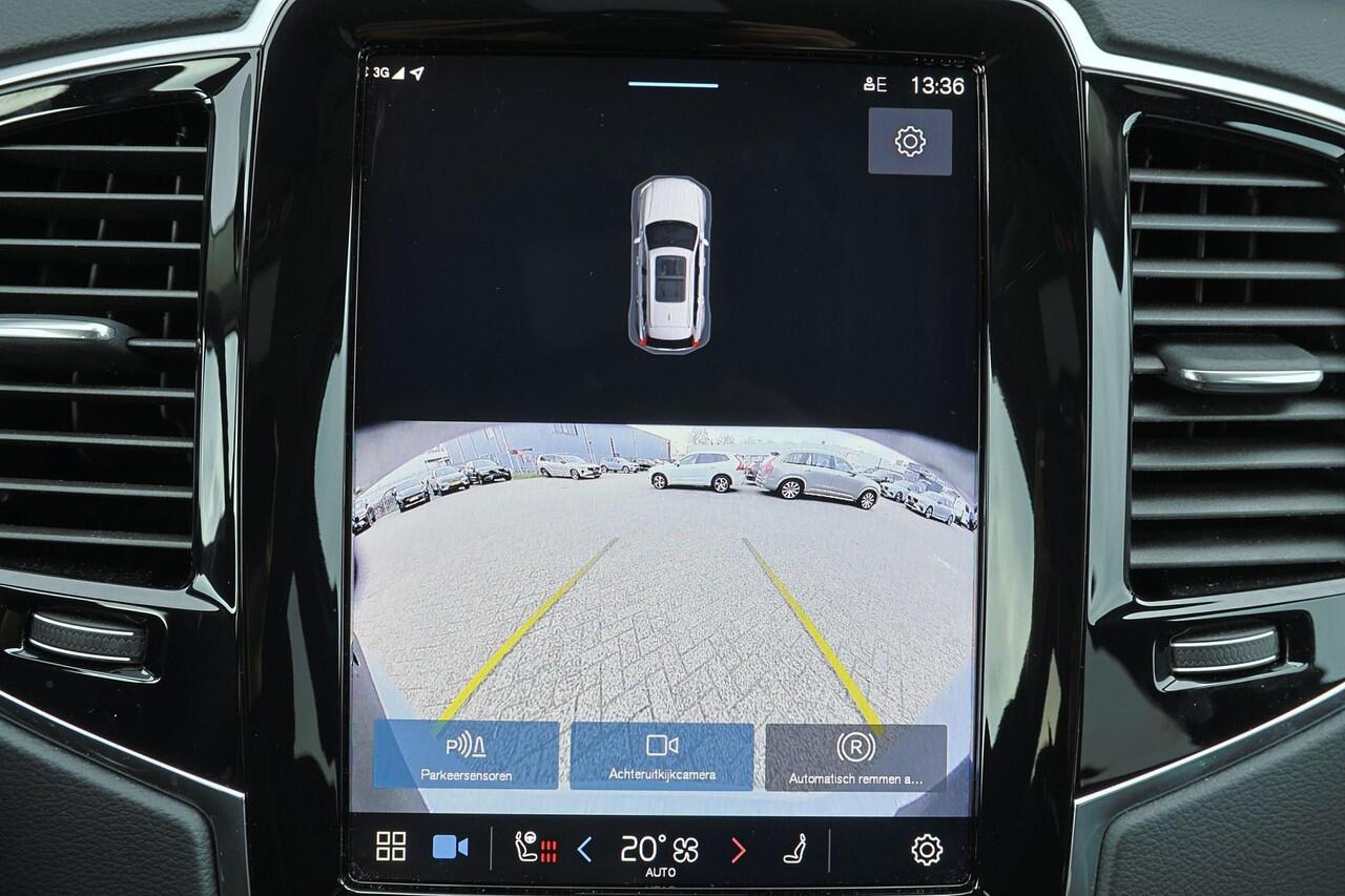 Volvo XC90 T8 Recharge AWD Plus Dark - IntelliSafe Assist & Surround - Harman/Kardon audio - Adaptieve LED koplampen - Parkeercamera achter - Verwarmde voorstoelen, stuur & achterbank - Parkeersensoren voor & achter - Elektr. bedienb. voorstoelen met geheugen - Draa