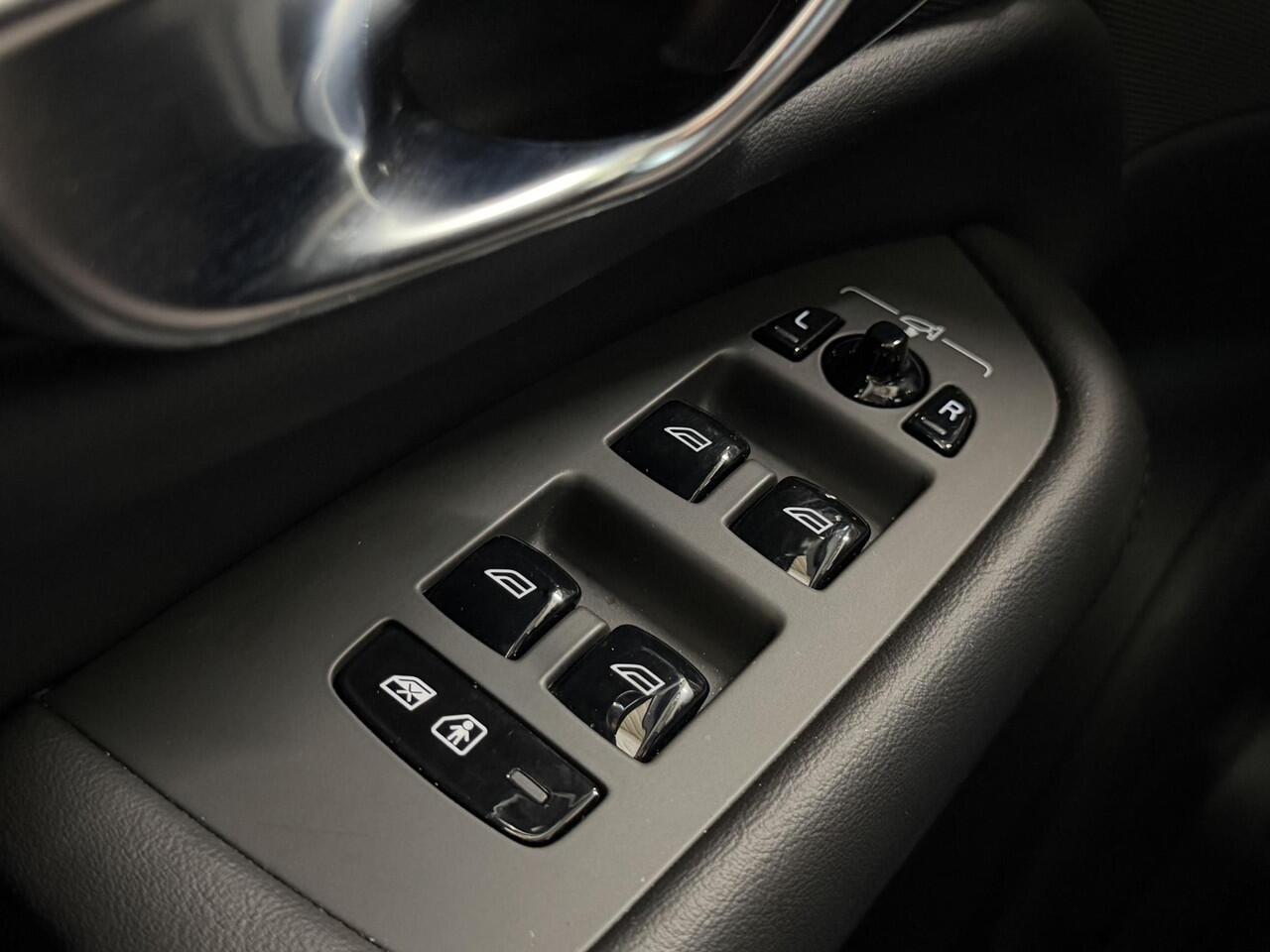 Volvo XC90 2.0 T8 Recharge AWD Plus Bright | Pano | HK | Leer+Memory | Winterpakket | LED | ACC ( Vestiging - Nieuwegein )