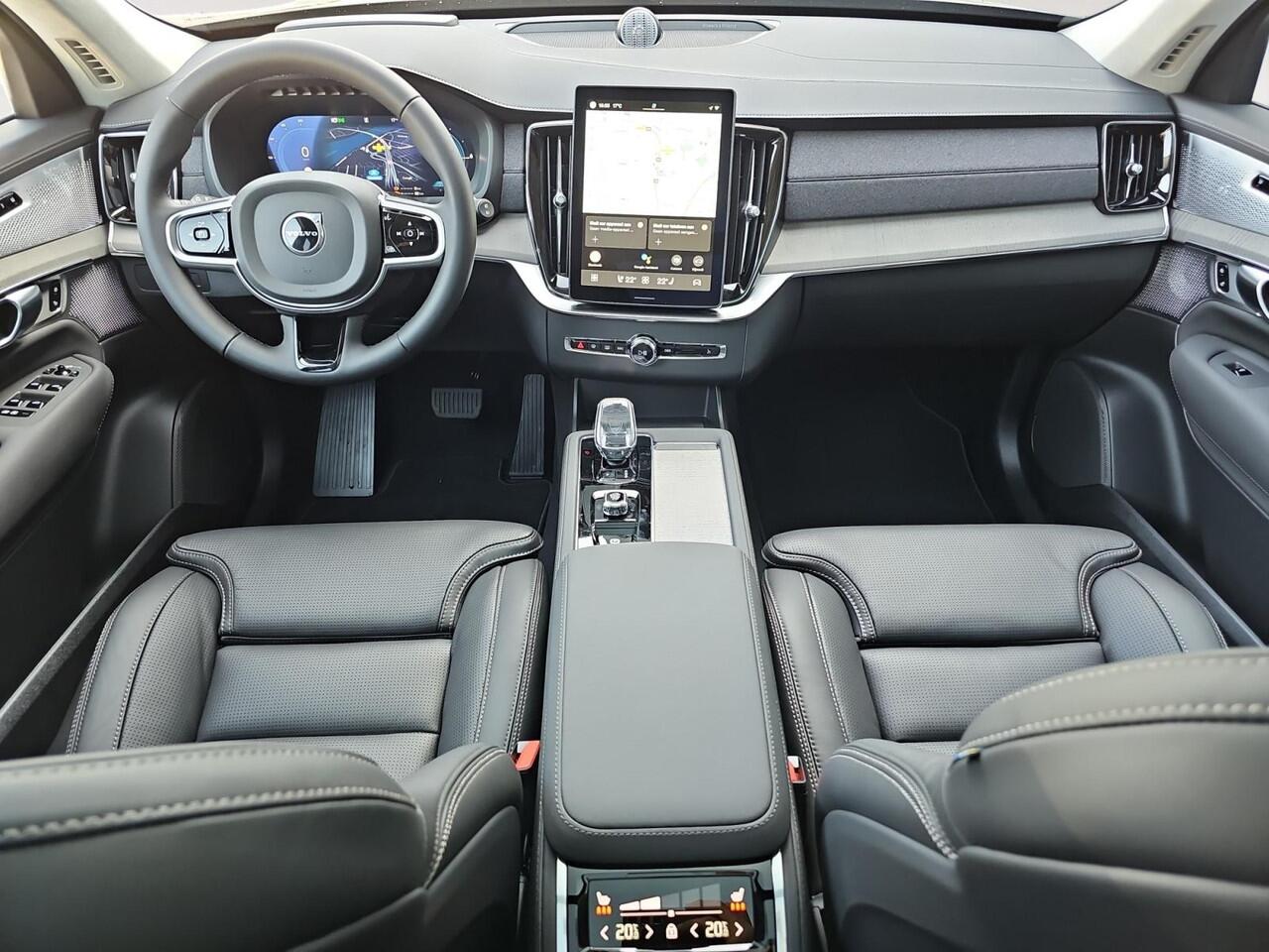 Volvo XC90 2.0 T8 Plug-in hybrid AWD Ultra Dark | Luchtvering | Bowers & Wilkins Audio | Head-up Display | 22'' velgen |