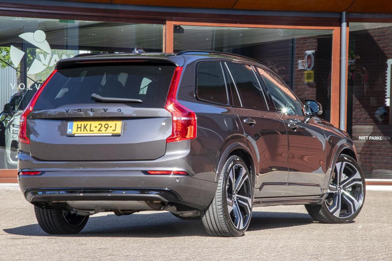 Volvo XC90 2.0 T8 PLUG-IN HYBRID AWD ULTRA DARK