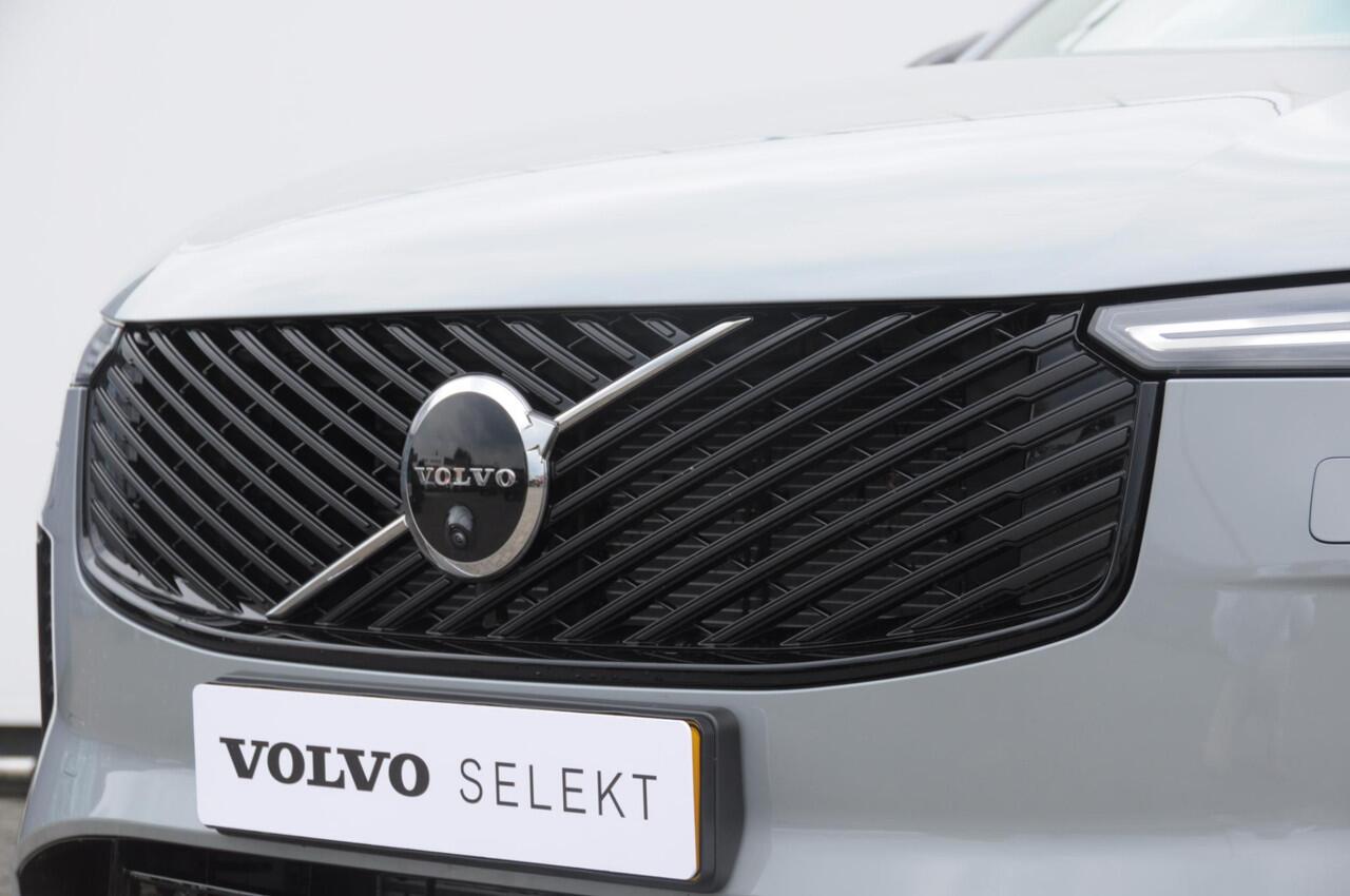 Volvo XC90 T8 455PK Automaat Plug-in hybrid AWD Ultra Dark / Luchtvering / Bowers & Wilkens / Extra getint glas / Nappa leder met Ventilatie / Gelamineerde zijruiten rondom