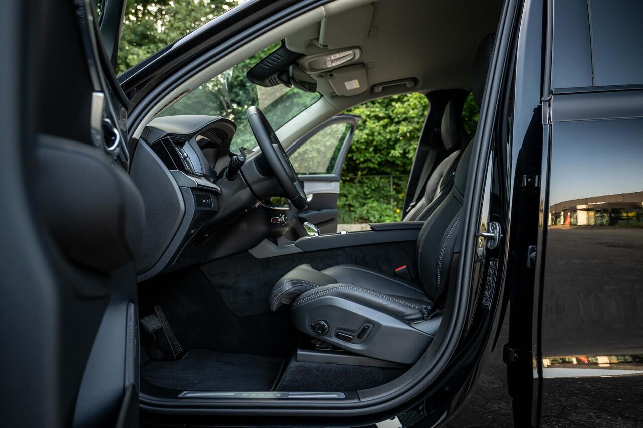 Volvo XC90 2.0 T8 AWD Plus Dark Luchtvering Stoelventilatie