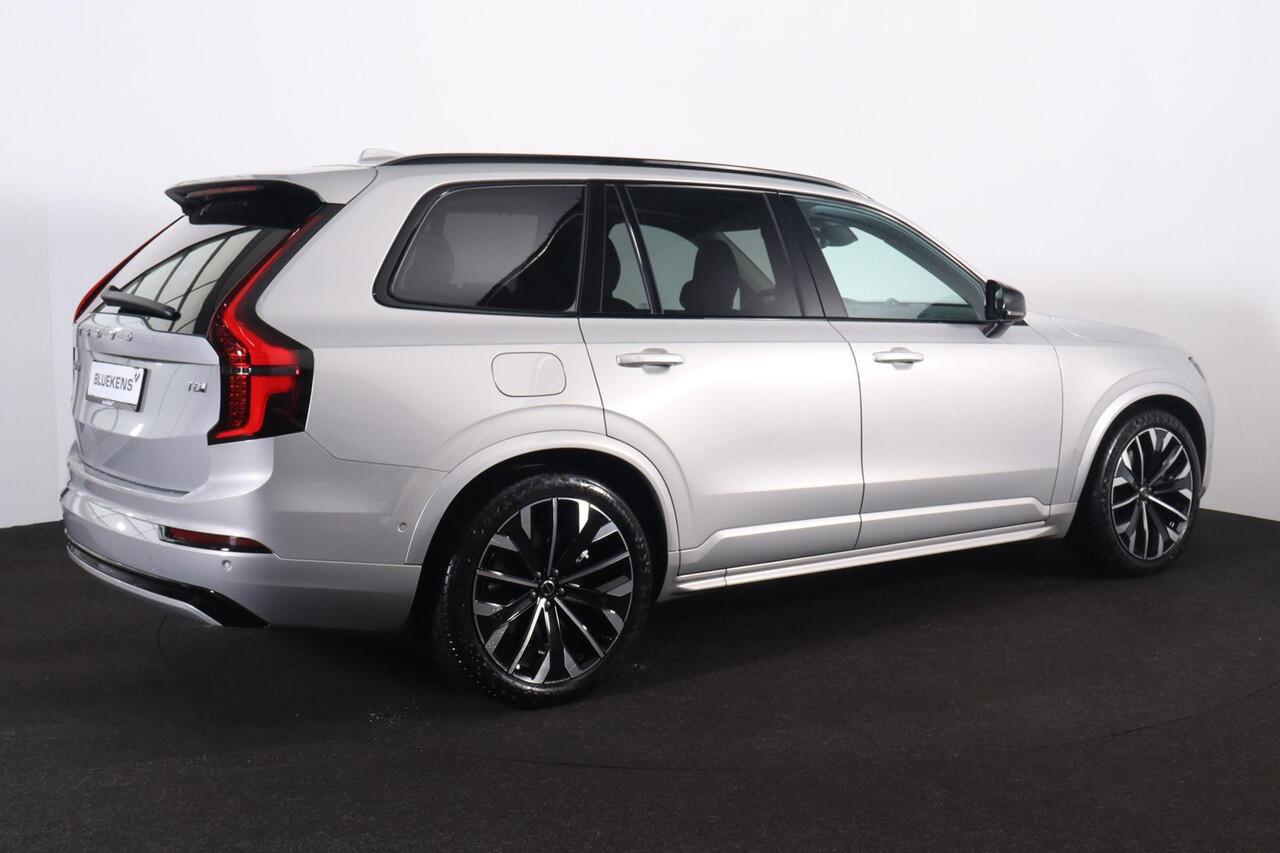 Volvo XC90 T8 Recharge AWD Ultra Dark - Luchtvering - Panorama/schuifdak - IntelliSafe Assist & Surround - 360º Camera - Verwarmde voorstoelen, stuur & achterbank - Parkeersensoren voor & achter - Elektr. bedienb. voorstoelen met geheugen - Head up display - Draadlo