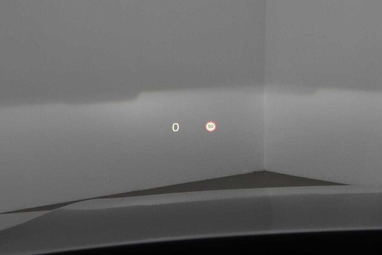 Volvo XC90 T8 Plug-in hybrid Ultra Bright | FACELIFT | Luchtvering | Bowers&Wilkins | Massage+Ventilatie | 22 Inch | Trekhaak