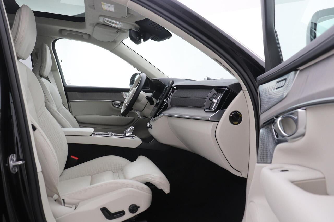 Volvo XC90 T8 Plug-in hybrid Ultra Bright | FACELIFT | Luchtvering | Bowers&Wilkins | Massage+Ventilatie | 22 Inch | Trekhaak