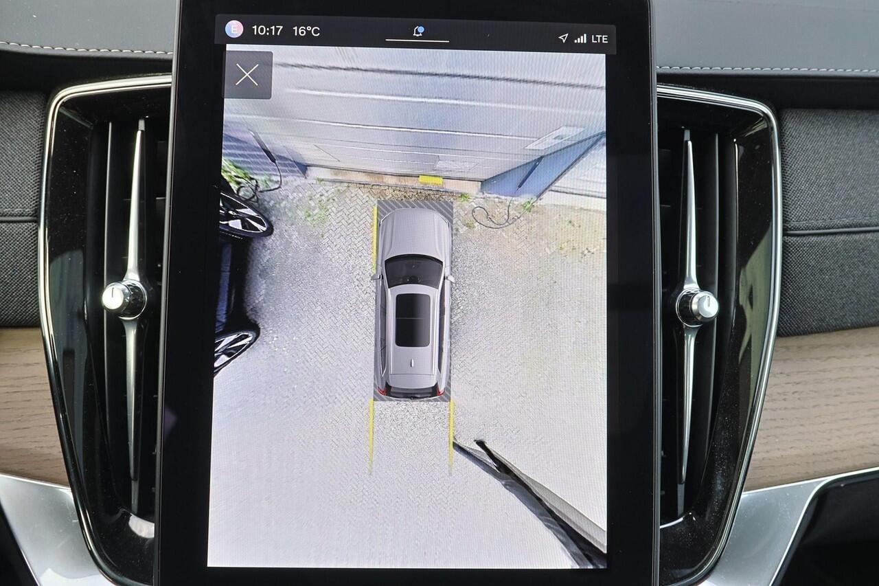 Volvo XC90 T8 Recharge AWD Plus Bright - Panorama/schuifdak - IntelliSafe Assist & Surround - 360º Camera - Harman/Kardon audio - Verwarmde voorstoelen, stuur & achterbank - Parkeersensoren voor & achter - Elektr. bedienb. voorstoelen met geheugen - Draadloze tel. l