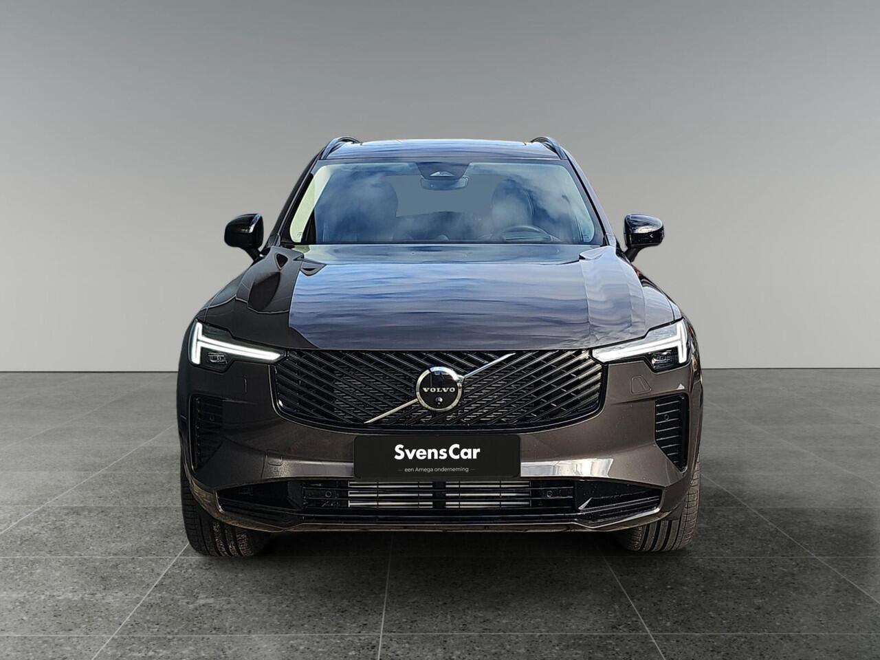 Volvo XC90 2.0 T8 Plug-in hybrid AWD Ultra Dark | Luchtvering | Bowers & Wilkins Audio | Stoelventilatie | Gelaagde zijruiten |
